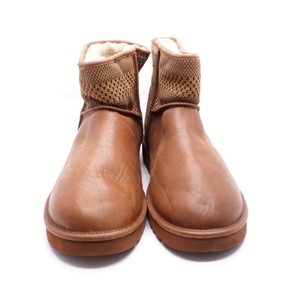UGG‎ Classic Mini Weave Boots main image 7